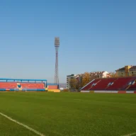 estádio José Maria de Campos Maia em Mirassol, campo de futebol, torcida, dia de jogo